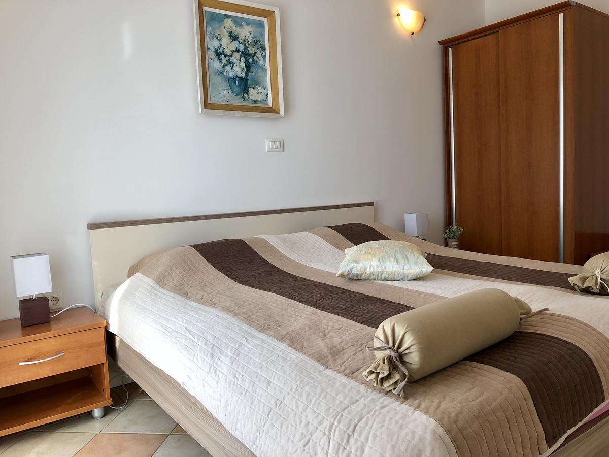 Apartment Dana Rovinj Extérieur photo